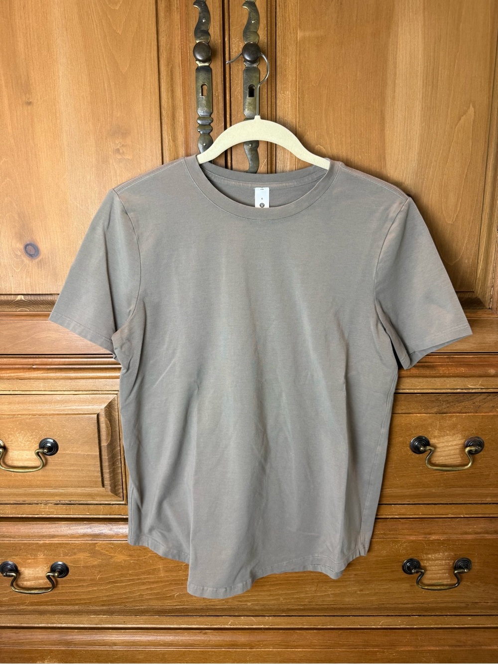 Lululemon Taupe Workout Shirt